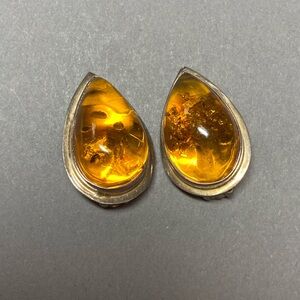 Vintage teardrop amber earrings